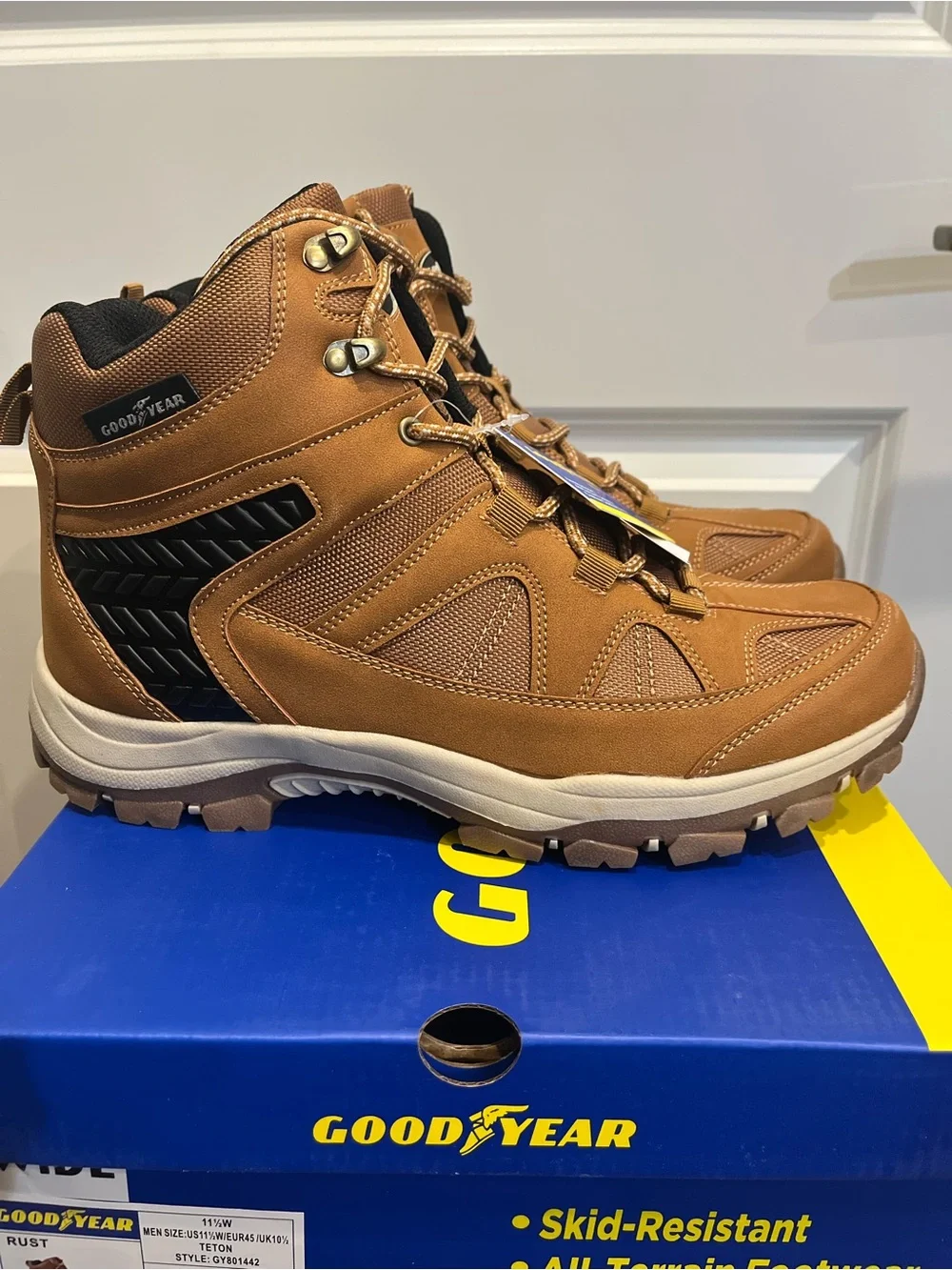 Goodyear Men's Teton Outdoor Hiker Work Boots Lightweight and Breathable, 11.5W